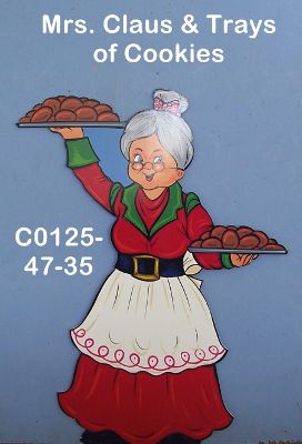 C0125Mrs. Clause and Trays of Cookies